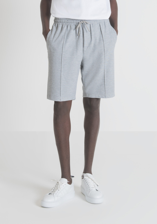 CARROT FIT SHORTS IN STRETCH VISCOSE PIQUET WITH CENTRAL PLEAT - Shorts | Antony Morato Online Shop
