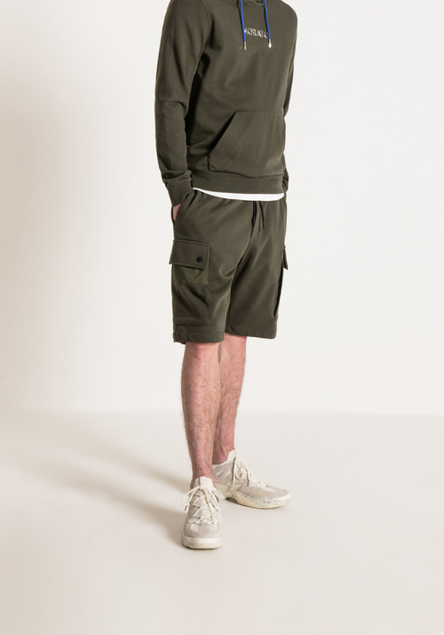 SLIM-FIT SHORTS IN COTTON FLEECE - Trousers | Antony Morato Online Shop