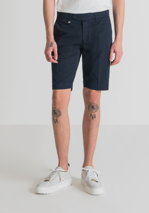 "BRYAN" SKINNY-FIT SHORTS IN SOFT STRETCH COTTON TWILL - Men's Shorts | Antony Morato Online Shop