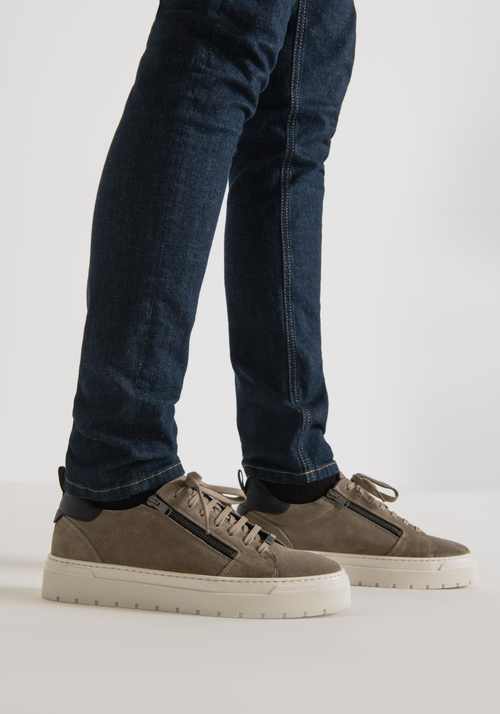 "ZIPPER" LOW-TOP SUEDE SNEAKERS - Men's Shoes | Antony Morato Online Shop