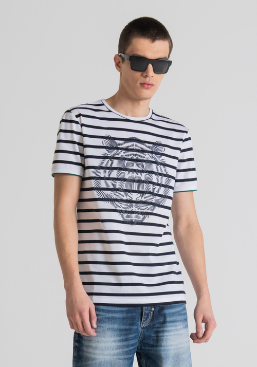 T-SHIRT SLIM FIT AUS BAUMWOLLE MIT TIGER-PRINT - T-Shirts & Poloshirts | Antony Morato Online Shop