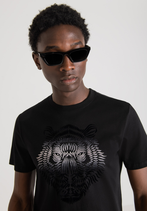SLIM FIT T-SHIRT IN COTTON WITH SHADED TIGER PRINT - Men's Clothing | Antony Morato Online Shop