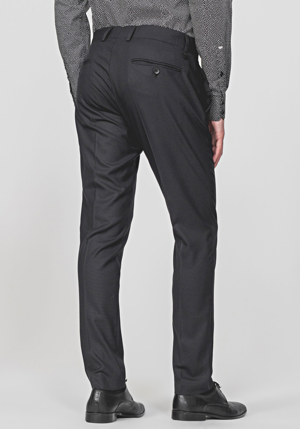 SLIM-FIT “BONNIE” TROUSERS MADE OF MICRO-WOVEN STRETCH FABRIC - Antony Morato Online Shop