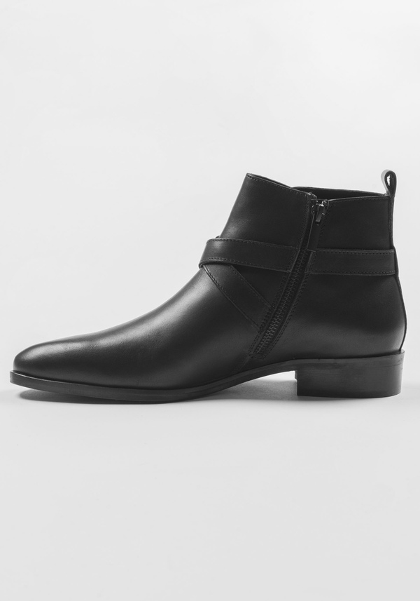 LEATHER CHELSEA BOOT WITH STRAP DETAIL - Antony Morato Online Shop