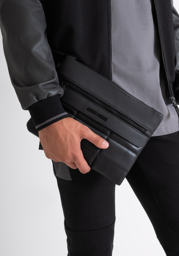 CLUTCH-TASCHE AUS KUNSTLEDER MIT STEPP-OPTIK - Antony Morato Online Shop