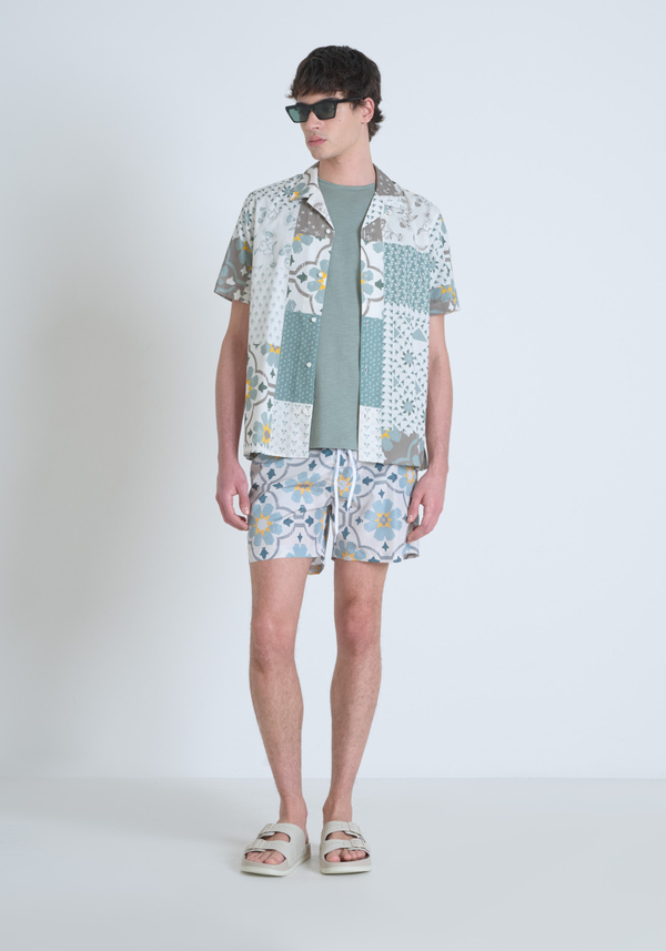 REGULAR FIT SWIMSUIT IN QUICK DRY PRINTED NYLON RUBBER PATCH - Antony Morato Online Shop