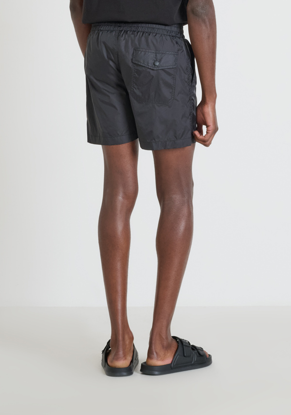 MAILLOT DE BAIN COUPE RÉGULIÈRE EN NYLON IMPRIMÉ À SÉCHAGE RAPIDE - Antony Morato Online Shop