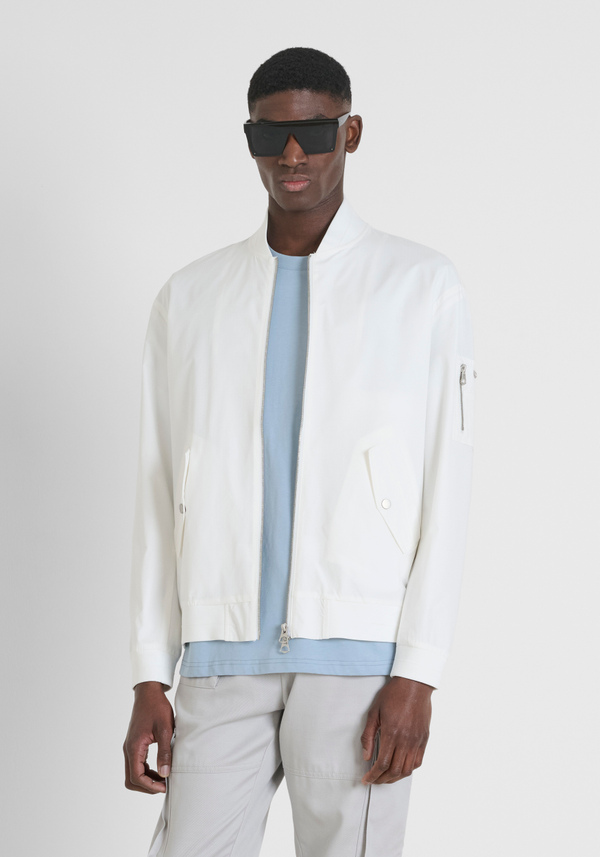 JACKE REGULAR FIT EINFARBIG AUS RIPSTOP-GEWEBE - Antony Morato Online Shop