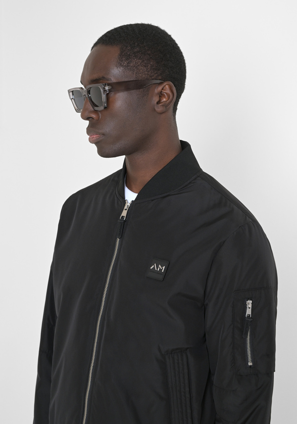 CHAQUETA REGULAR FIT EN TEJIDO TÉCNICO CON RELLENO SINTÉTICO SORONA® AURA - Antony Morato Online Shop