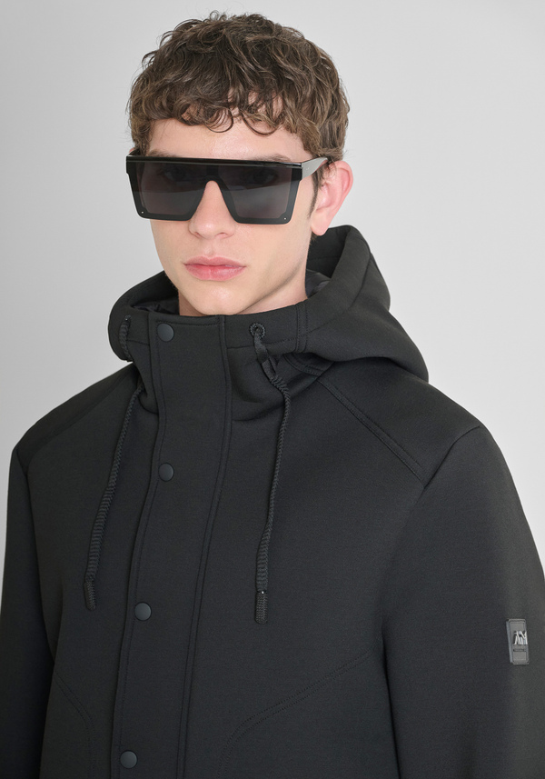 VESTE REGULAR FIT EN VISCOSE AVEC ECO-REMBOURRAGE DUPONT SORONA ET CAPUCHE - Antony Morato Online Shop