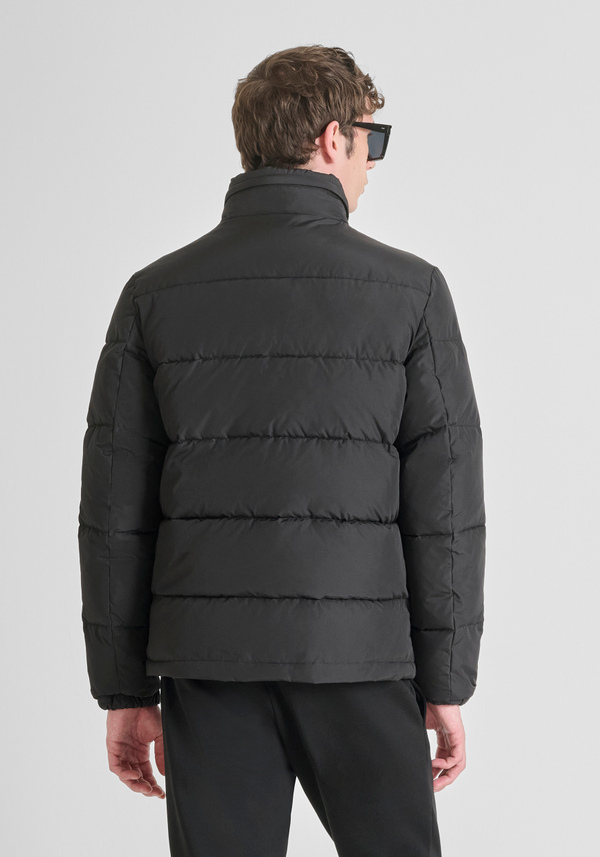 REGULAR FIT DOWN JACKET IN TECHNICAL FABRIC WITH DUPONT SORONA PADDING AND LOGO PATCH - Antony Morato Online Shop