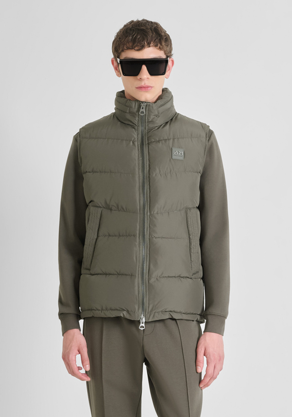 REGULAR FIT DOWN JACKET IN TECHNICAL FABRIC WITH DUPONT SORONA PADDING AND LOGO PATCH - Antony Morato Online Shop