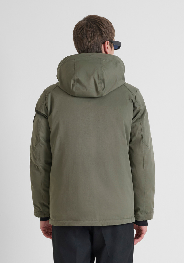 REGULAR FIT DAUNENJACKE AUS WASSERDICHTEM TECHNISCHEN STOFF - Antony Morato Online Shop