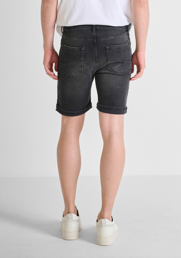 "RANDY" SKINNY FIT BLACK DENIM SHORTS - Antony Morato Online Shop