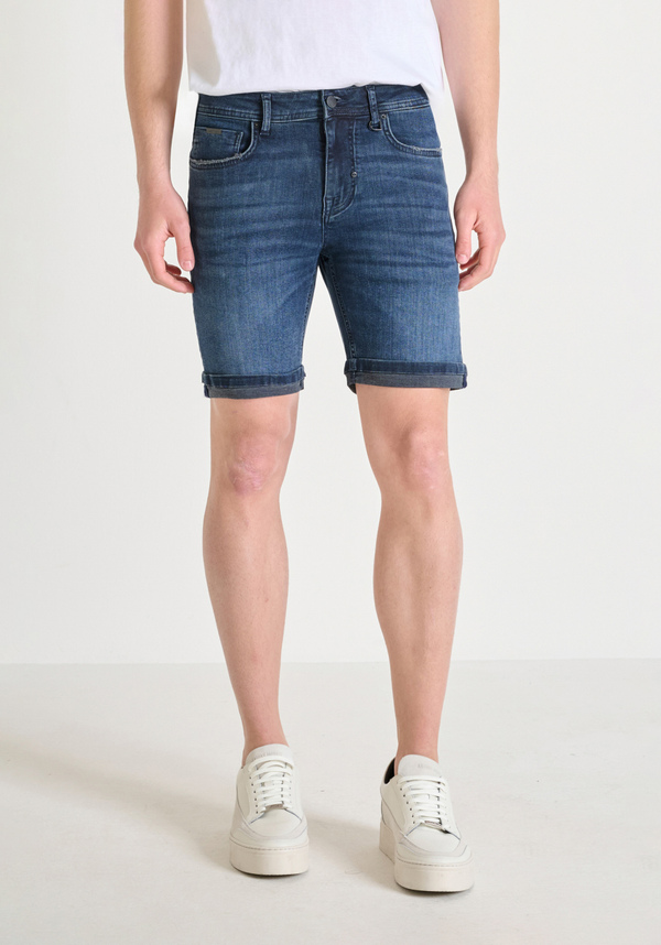 PANTALONES CORTOS SKINNY FIT «RANDY» EN TEJIDO VAQUERO OSCURO - Antony Morato Online Shop