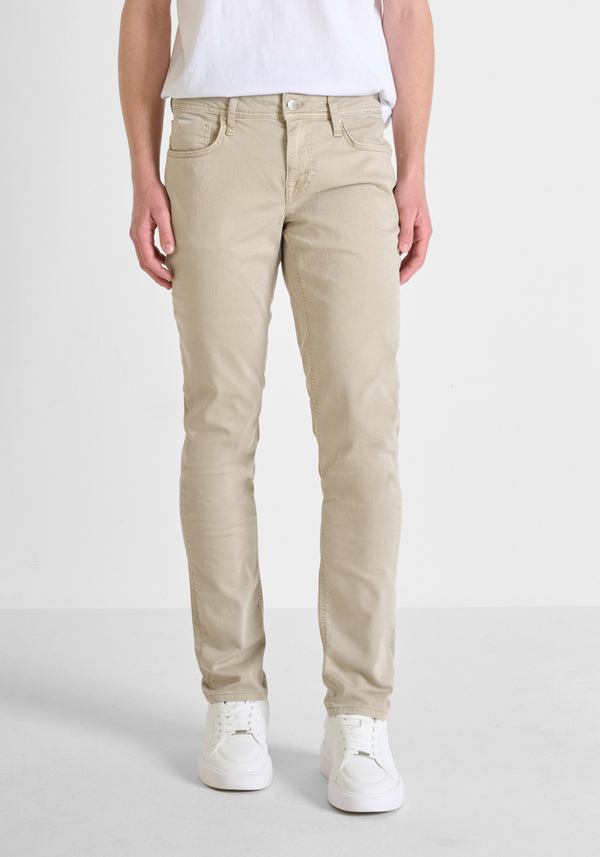 "OZZY" TAPERED FIT COLOURED DENIM JEANS - Antony Morato Online Shop