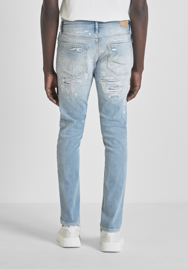 SUPER DESTROYED FIT "OZZY" RIPPED DENIM JEANS - Antony Morato Online Shop