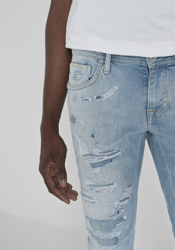 SUPER DESTROYED FIT "OZZY" RIPPED DENIM JEANS - Antony Morato Online Shop