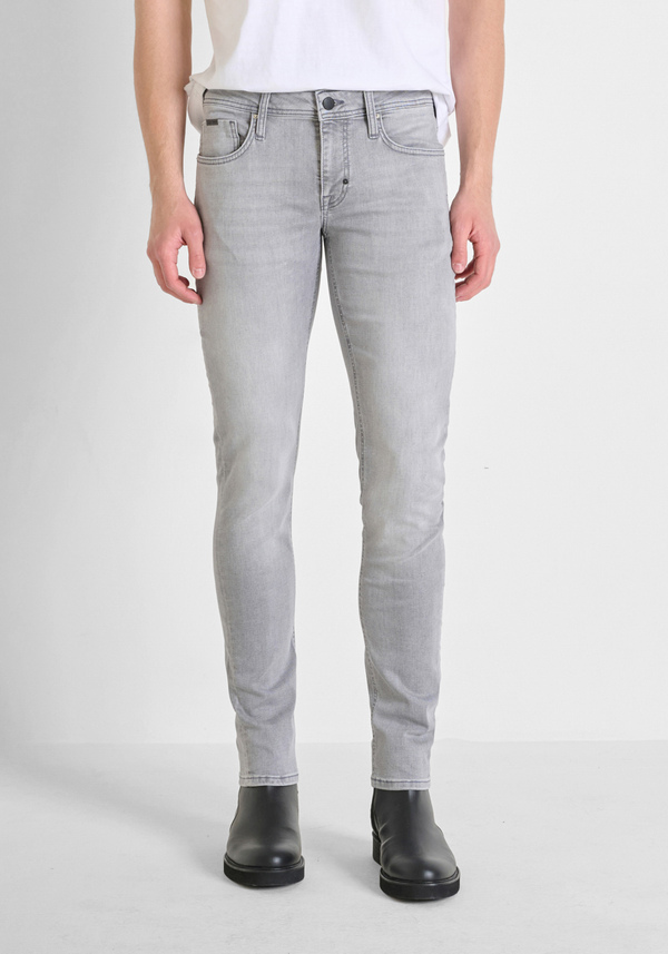 "OZZY" TAPERED FIT GREY DENIM JEANS - Antony Morato Online Shop