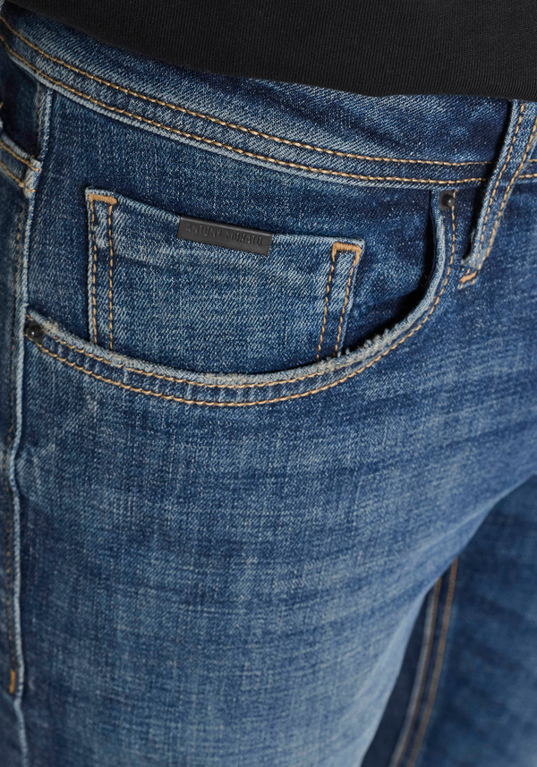 "OZZY" TAPERED FIT JEANS IN FADED STRETCH DENIM - Antony Morato Online Shop