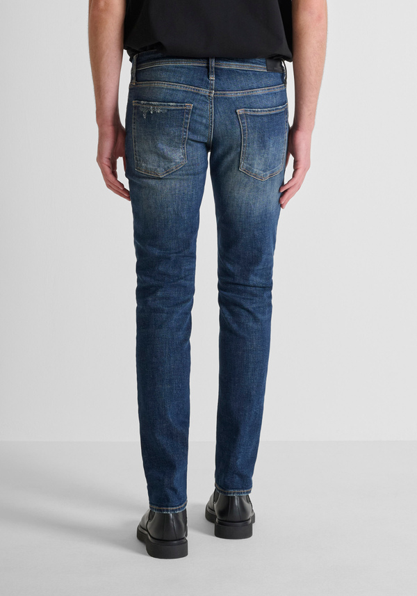 "OZZY" TAPERED FIT JEANS IN FADED STRETCH DENIM - Antony Morato Online Shop