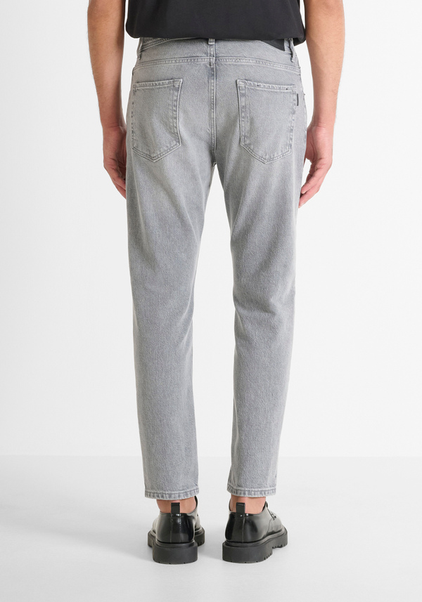 "ARGON" SLIM FIT ANKLE LENGTH JEANS IN BLACK DENIM - Antony Morato Online Shop