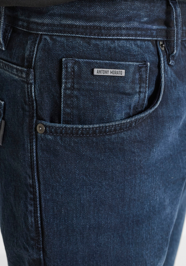 "CLEVE" SLIM STRAIGHT FIT JEANS IN BLUE BLACK DENIM - Antony Morato Online Shop