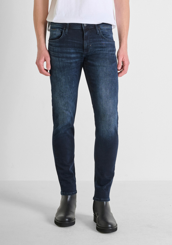 "KURT" COMFORT TAPERED FIT DENIM JEANS - Antony Morato Online Shop