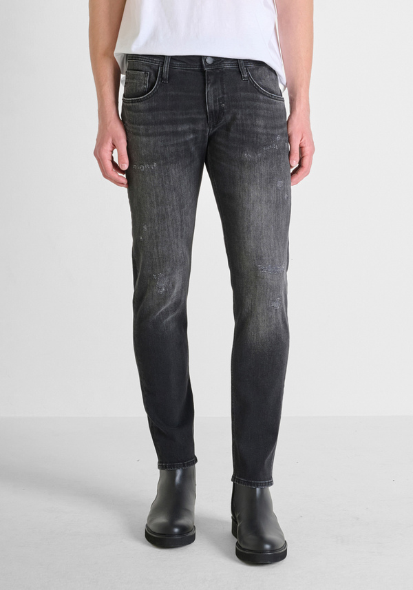 "KURT" COMFORT TAPERED FIT BLACK DENIM JEANS - Antony Morato Online Shop