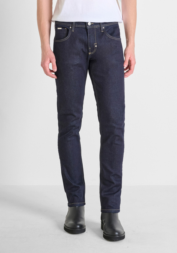 JEANS COMFORT TAPERED FIT "KURT" IN DENIM - Antony Morato Online Shop