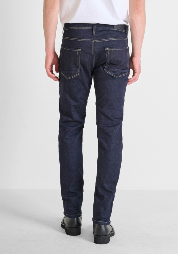 JEANS COMFORT TAPERED FIT "KURT" IN DENIM - Antony Morato Online Shop