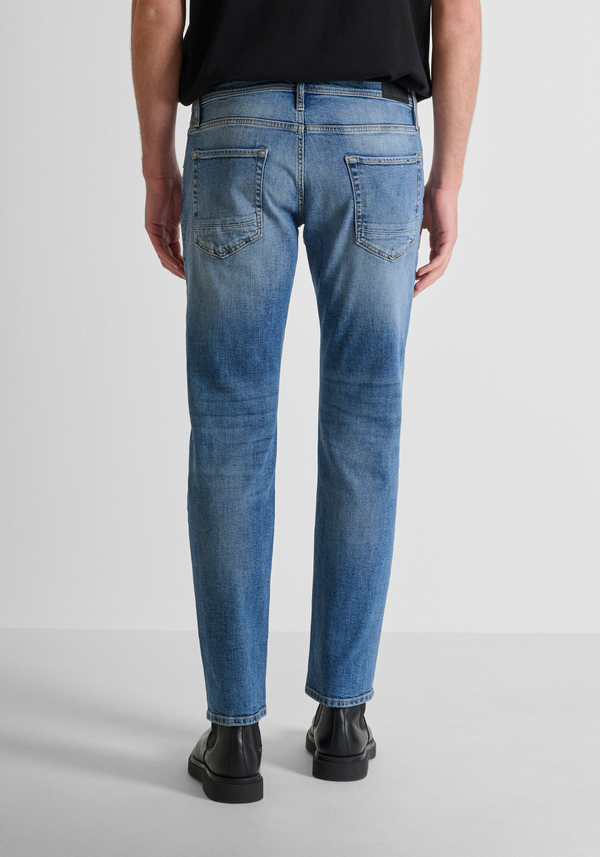JEANS COMFORT TAPERED FIT "KURT" IN DENIM BLU - Antony Morato Online Shop