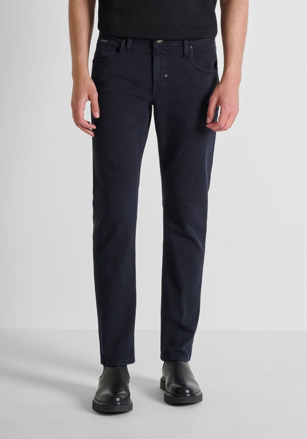 JEAN COUPE CONFORT TAPERED « KURT » EN DENIM COLORÉ - Antony Morato Online Shop