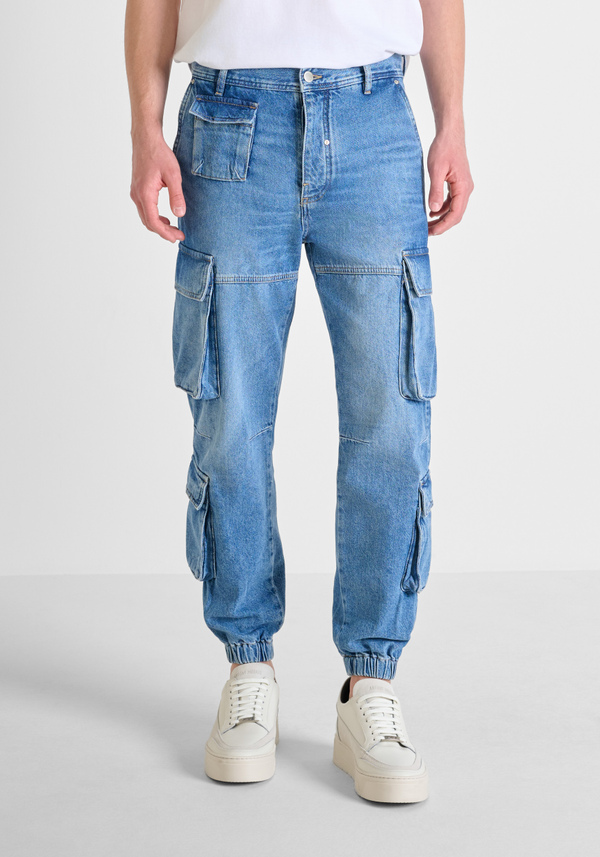 "JAY" REGULAR FIT CARGO STYLE JEANS WITH LIGHT WASH - Antony Morato Online Shop