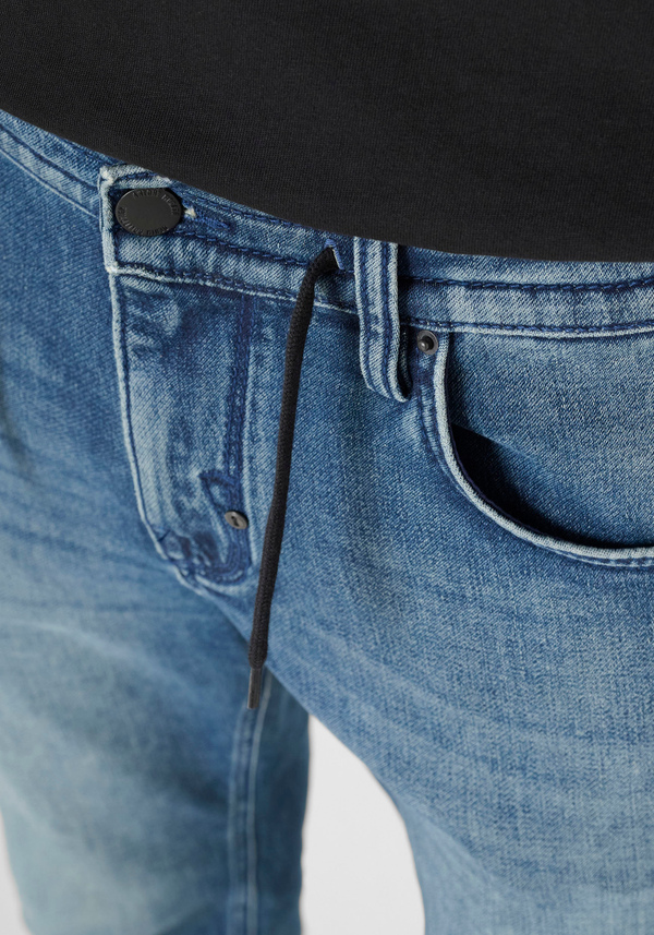 JEANS „JAKE“ SKINNY CROPPED FIT AUS BLAUEM DENIM - Antony Morato Online Shop