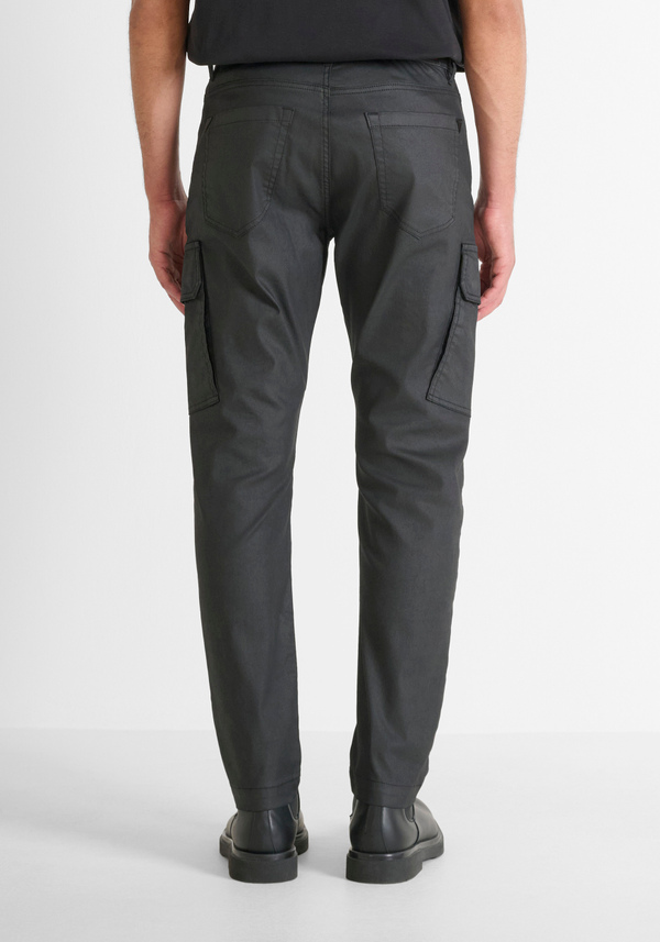 SLIM FIT "SIMON" JEANS IN BLACK DENIM WITH LARGE POCKETS - Antony Morato Online Shop