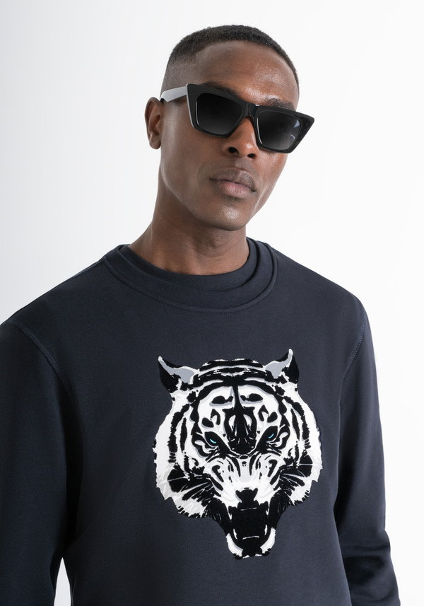 REGULAR FIT SWEATSHIRT IN SUSTAINABLE COTTON-BLEND FABRIC WITH TIGER PRINT - Antony Morato Online Shop