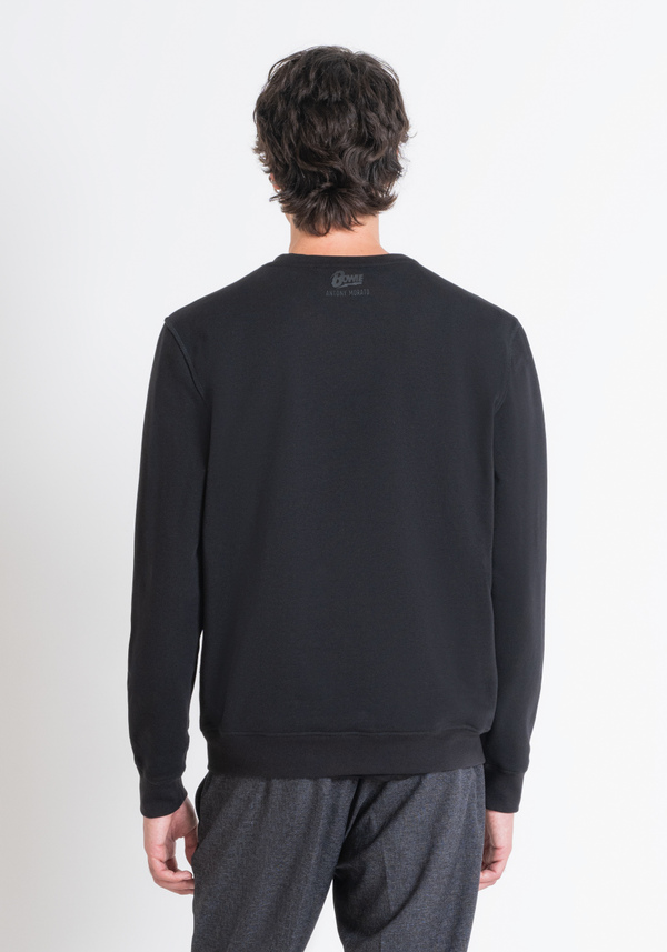 REGULAR FIT SWEATSHIRT IN BLACK SUSTAINABLE COTTON BLEND WITH "DAVID BOWIE" PRINT - Antony Morato Online Shop