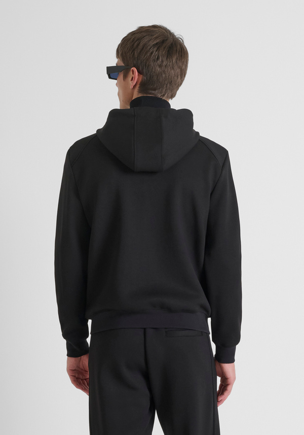 REGULAR FIT ZIP-UP SWEATSHIRT IN STRETCH FABRIC WITH RUBBERISED BADGE LOGO - Antony Morato Online Shop
