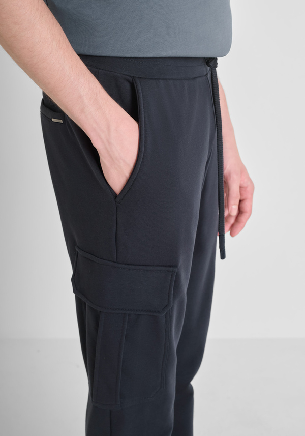 REGULAR FIT COTTON SWEATSHIRT TROUSERS IN SUSTAINABLE COTTON BLEND WITH LARGE POCKETS - Antony Morato Online Shop