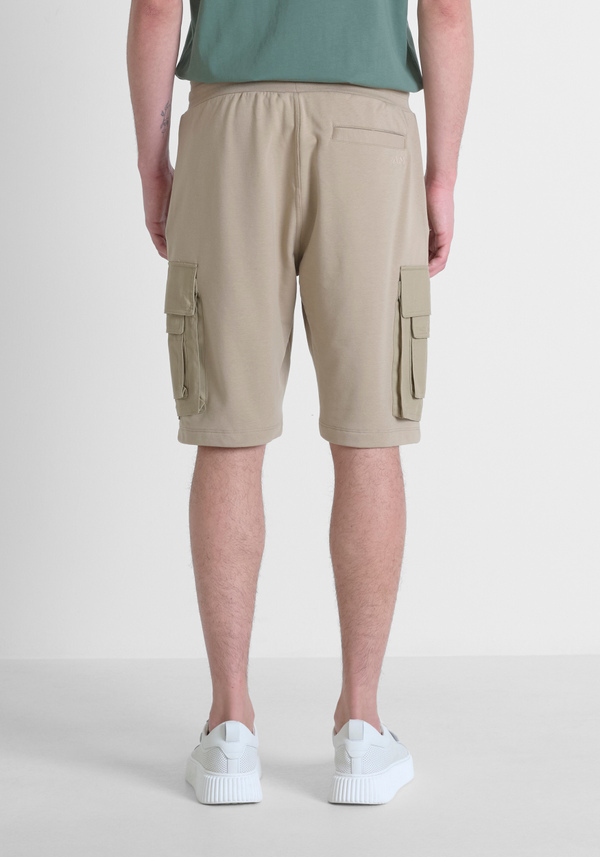 PANTALONES CORTOS REGULAR FIT DE FELPA CON LOGOTIPO METALIZADO - Antony Morato Online Shop