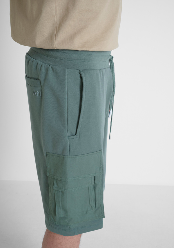 PANTALONES CORTOS REGULAR FIT DE FELPA CON LOGOTIPO METALIZADO - Antony Morato Online Shop