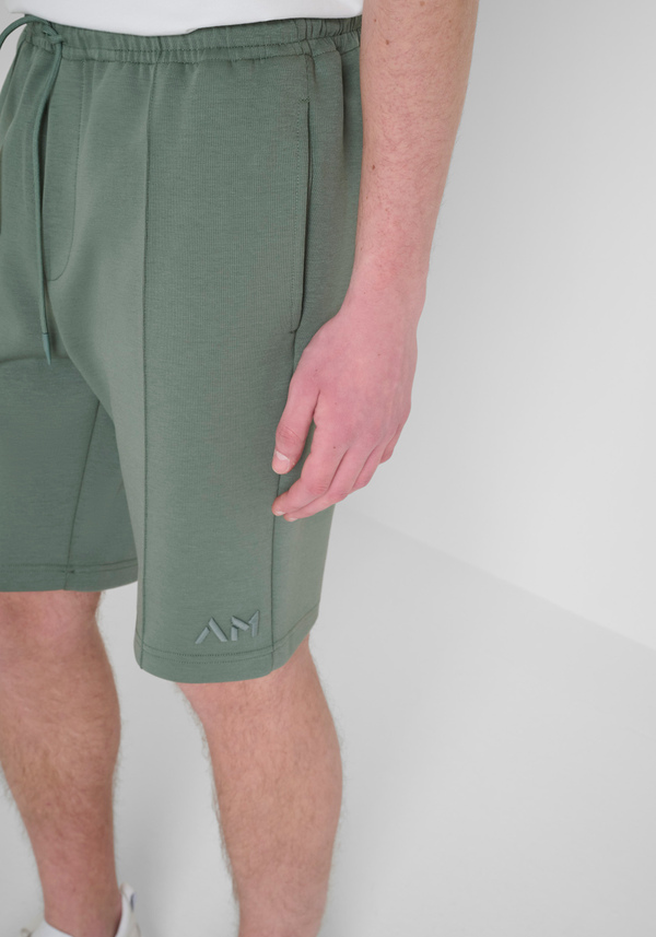 CARROT FIT PLUSH SHORTS WITH EMBROIDERED LOGO - Antony Morato Online Shop