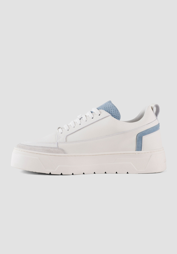 SNEAKER BASSA "FLINT" IN PELLE CON DETTAGLI SCAMOSCIATI A CONTRASTO E PLACCHETTA LOGATA - Antony Morato Online Shop