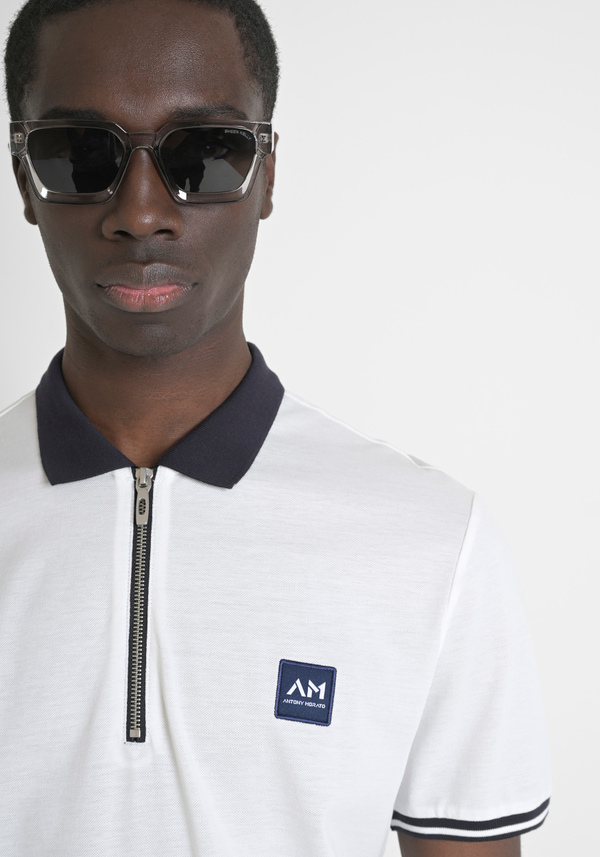 REGULAR-FIT POLO SHIRT IN 100% COTTON WITH ZIP AND LOGO PATCH ON THE CHEST - Antony Morato Online Shop