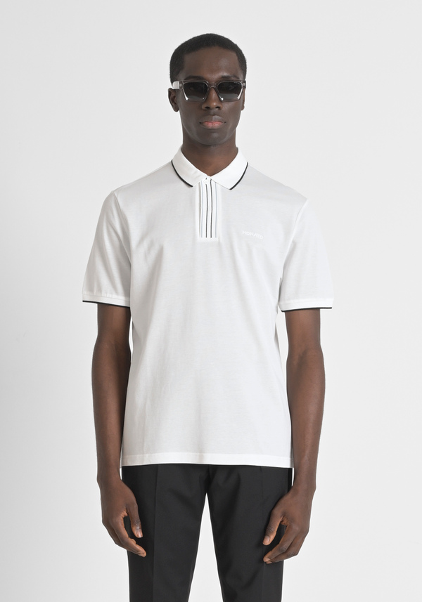 T-SHIRT RELAXED FIT 100 % JERSEY DE COTON DE COULEUR UNIE AVEC LOGO BRODÉ - Antony Morato Online Shop