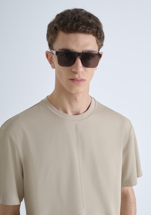 RELAXED FIT T-SHIRT IN PURE COTTON JERSEY WITH MINIMAL PRINT AND LOGO ON THE BACK - Antony Morato Online Shop