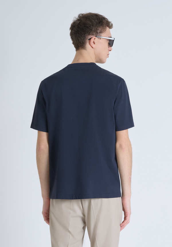 RELAXED FIT T-SHIRT IN PURE COTTON JERSEY WITH MINIMAL PRINT AND LOGO ON THE BACK - Antony Morato Online Shop