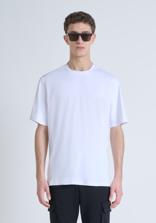 RELAXED FIT 100% COTTON JERSEY T-SHIRT WITH TONE-ON-TONE EMBOSSED LOGO LETTERING - Antony Morato Online Shop