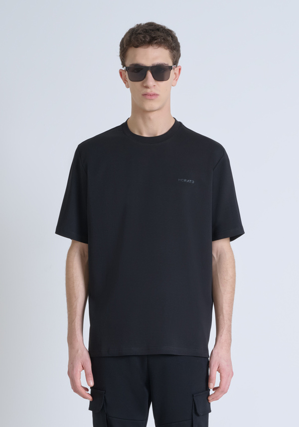 RELAXED FIT 100% COTTON JERSEY T-SHIRT WITH TONE-ON-TONE EMBOSSED LOGO LETTERING - Antony Morato Online Shop
